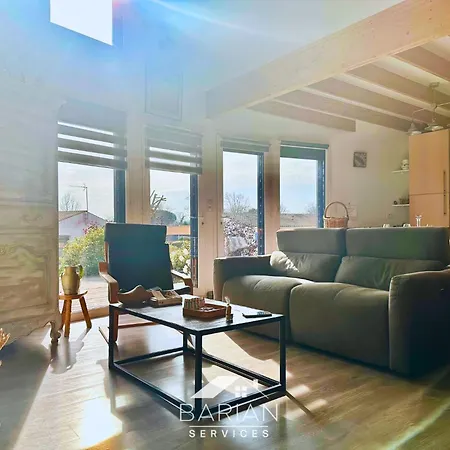 Maison En Bois 6p A 5km Des Plages De Fouras Holiday home Saint-Laurent-de-la-Pree